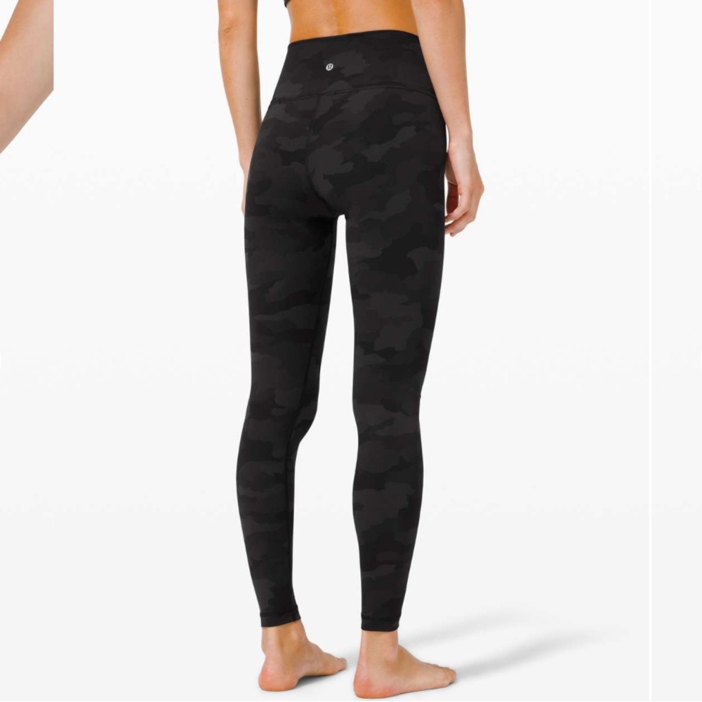 Lululemon Camo High-Rise Leggings - Picture 3 of 11